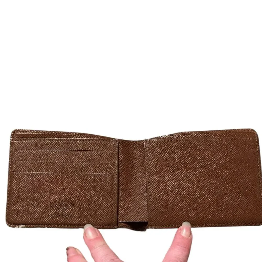 Louis Vuitton Classic Men’s Monogram Wallet